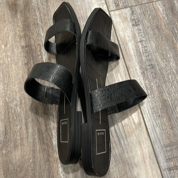 Dolce Vita Black Issac Croc Print Sandals - Picture 8 of 8
